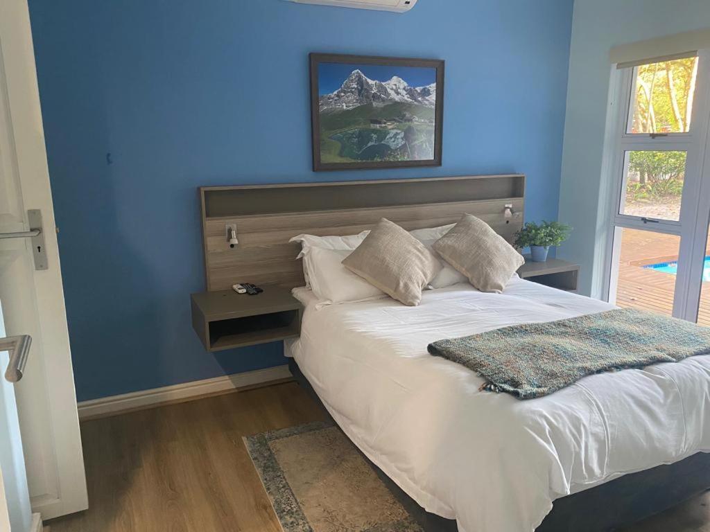 ג'ורג' Outeniqua Inn מראה חיצוני תמונה