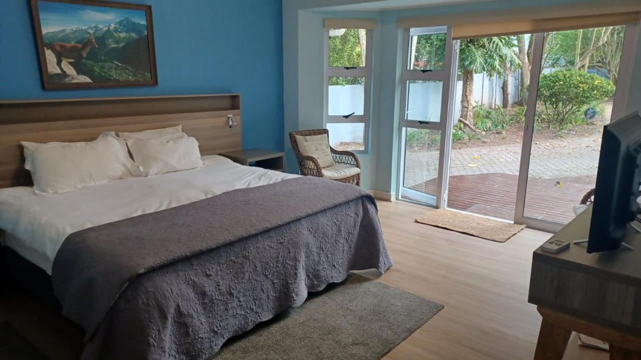 ג'ורג' Outeniqua Inn מראה חיצוני תמונה