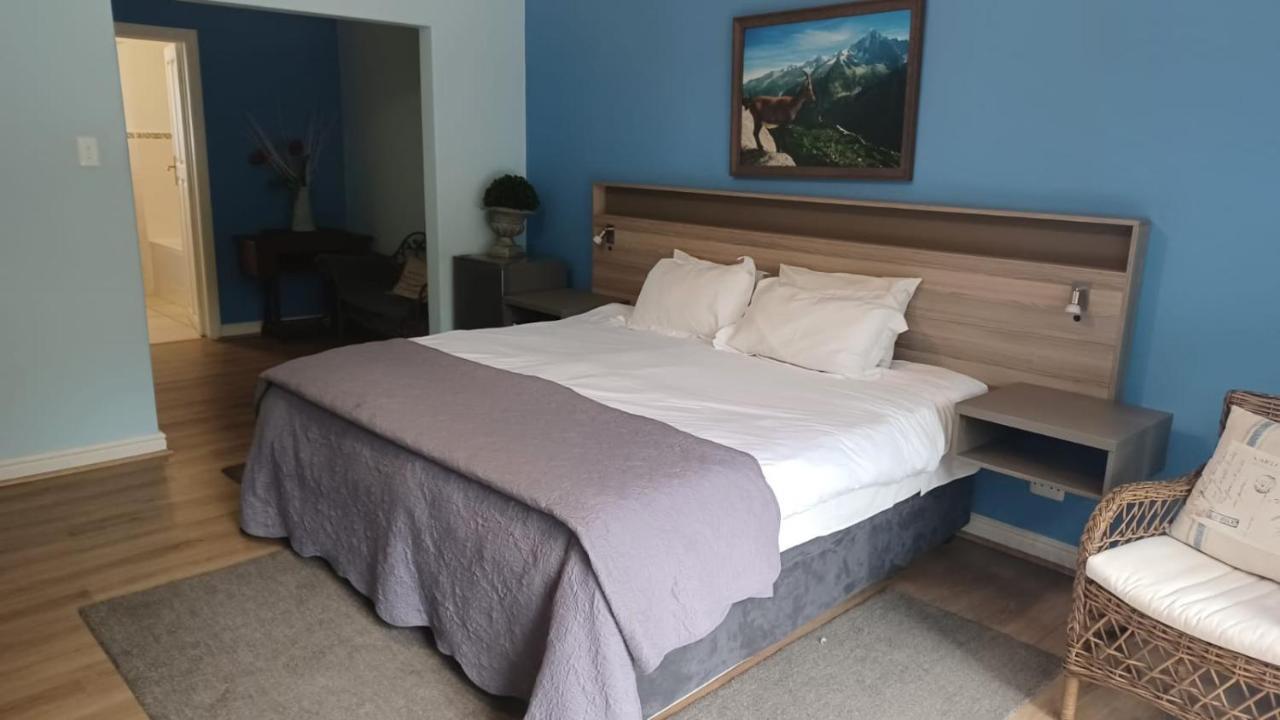 ג'ורג' Outeniqua Inn מראה חיצוני תמונה